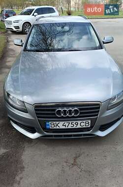 Универсал Audi A4 2011 в 