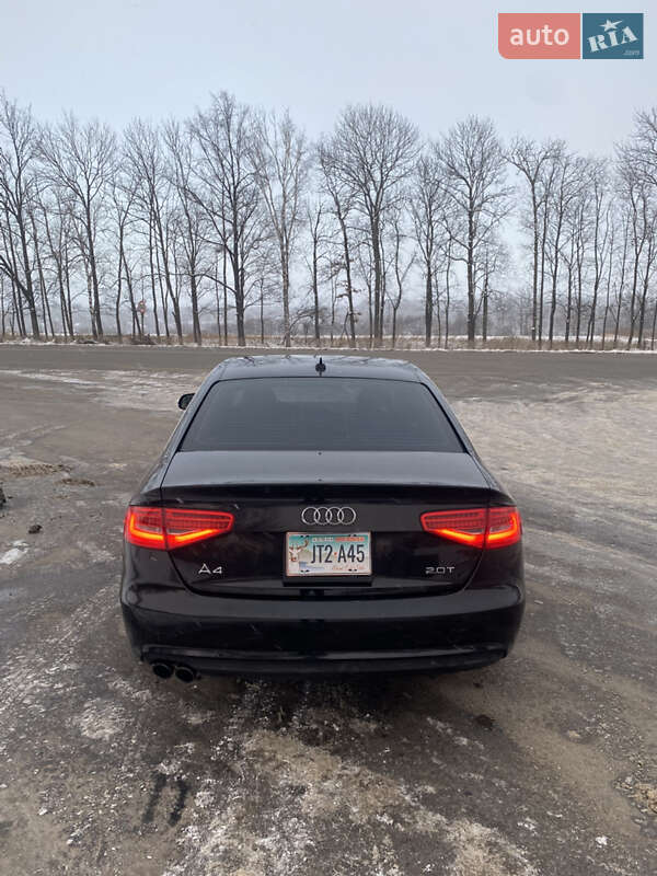 Седан Audi A4 2012 в Харькове