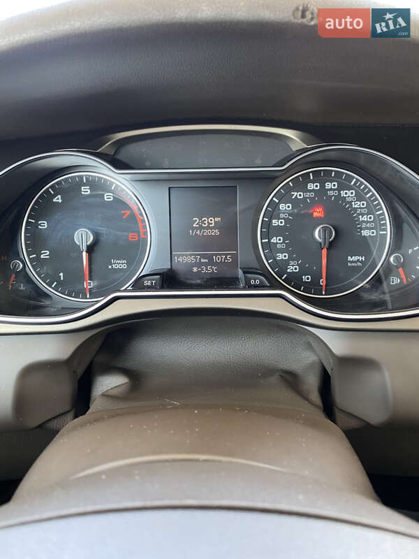 Седан Audi A4 2012 в Харькове