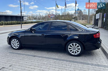 Седан Audi A4 2013 в 