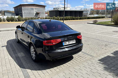 Седан Audi A4 2013 в 
