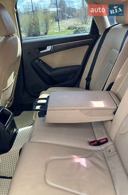 Седан Audi A4 2013 в 