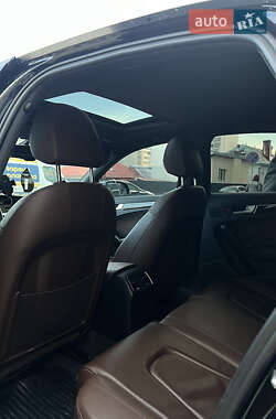 Седан Audi A4 2015 в 