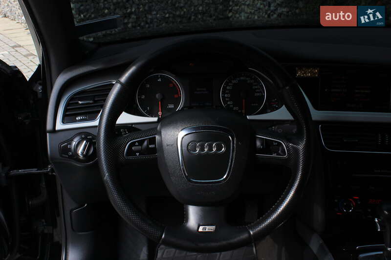Седан Audi A4 2009 в Черновцах