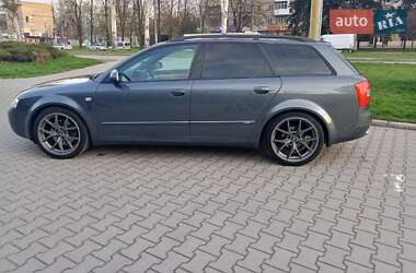 Универсал Audi A4 2003 в 