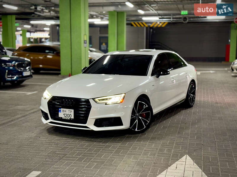 Седан Audi A4 2016 в Одессе