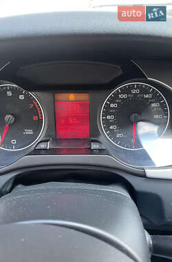 Седан Audi A4 2012 в 