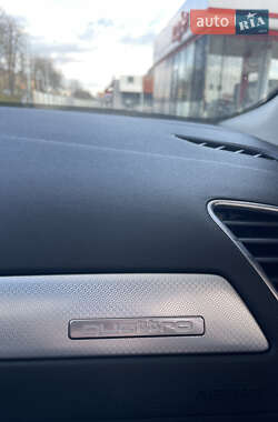 Седан Audi A4 2012 в 