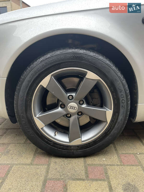Универсал Audi A4 2005 в Тячеве
