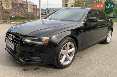 Седан Audi A4 2013 в 
