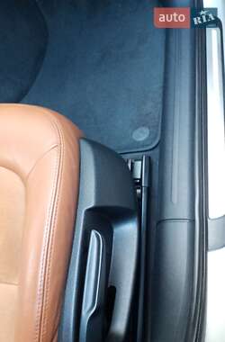 Седан Audi A4 2012 в 