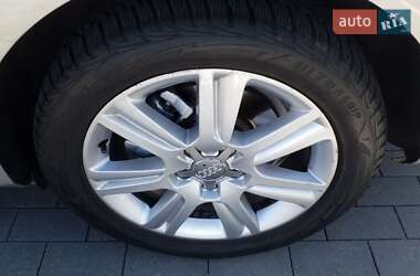 Седан Audi A4 2012 в 