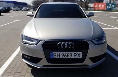 Седан Audi A4 2012 в 