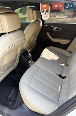 Седан Audi A4 2016 в 