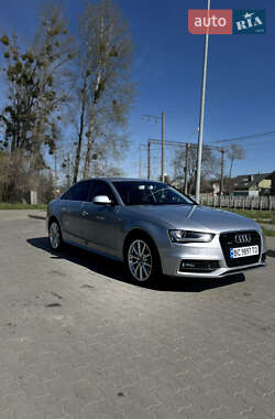 Седан Audi A4 2015 в 