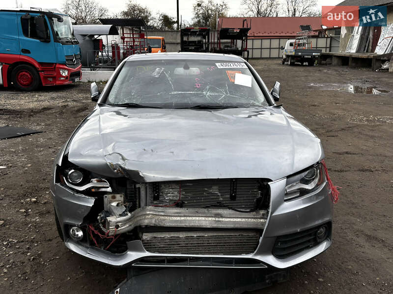 Седан Audi A4 2010 в Стрию