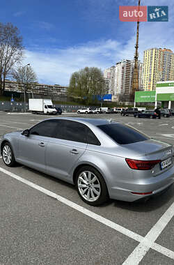 Седан Audi A4 2016 в 