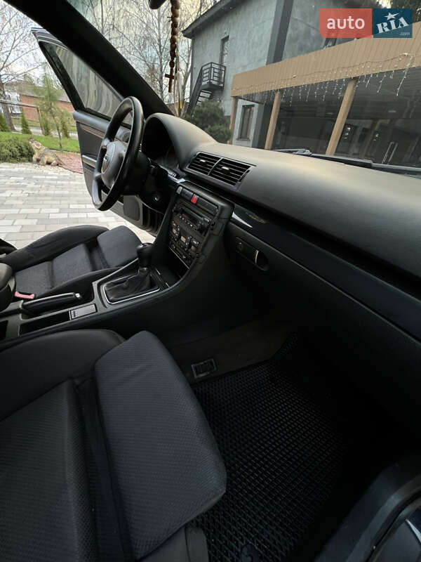 Универсал Audi A4 2002 в Опошне