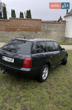 Універсал Audi A4 1998 в 
