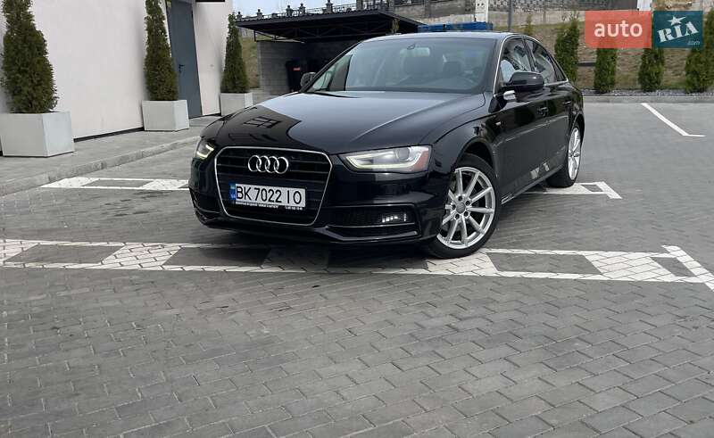 Седан Audi A4 2014 в 
