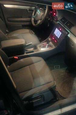 Универсал Audi A4 2004 в 