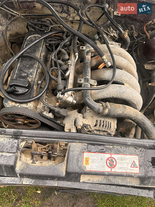 Седан Audi A4 1998 в Турке