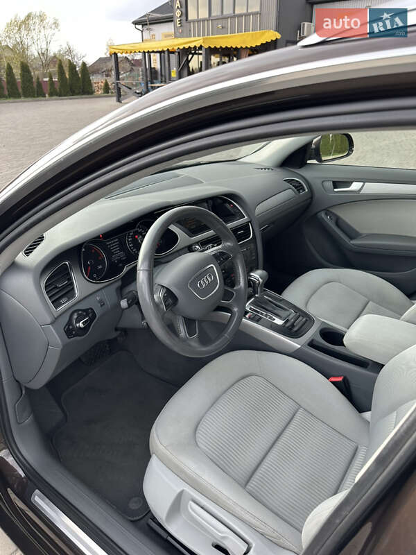 Универсал Audi A4 2012 в Луцке