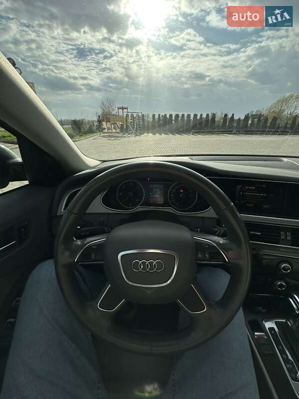 Универсал Audi A4 2012 в Луцке