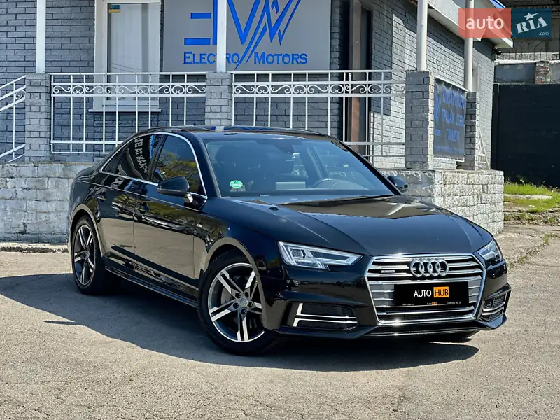 Седан Audi A4 2016 в 