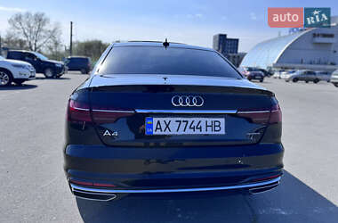 Седан Audi A4 2021 в 