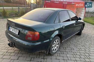 Седан Audi A4 1995 в Ивано-Франковске