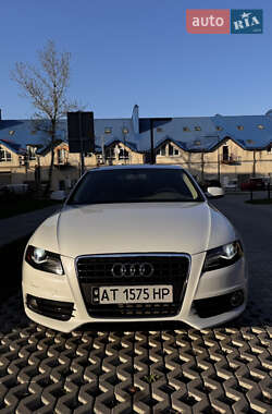 Седан Audi A4 2012 в 