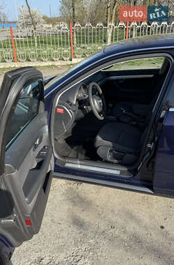 Седан Audi A4 2006 в 