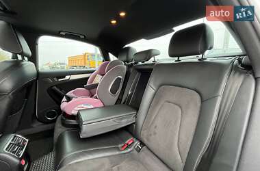 Седан Audi A4 2011 в 