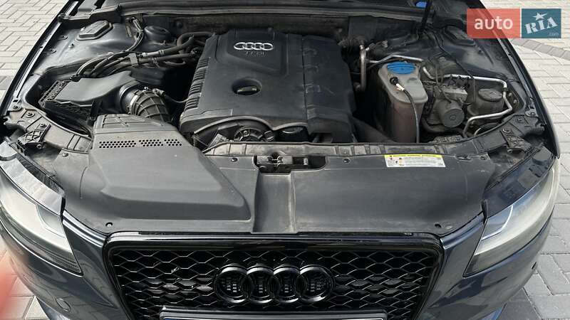 Седан Audi A4 2010 в Киеве