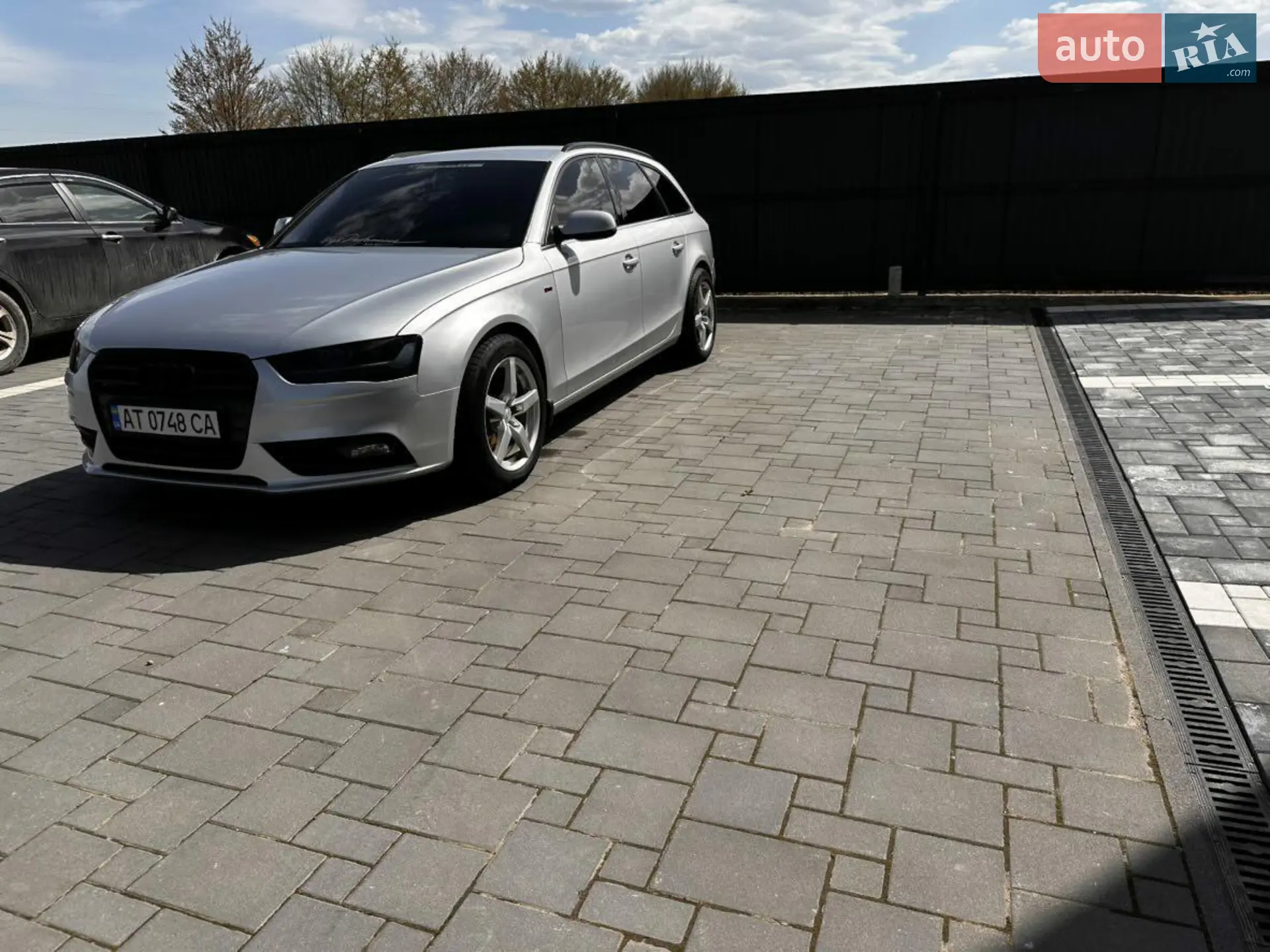2012 Audi A4 - мініатюра 3