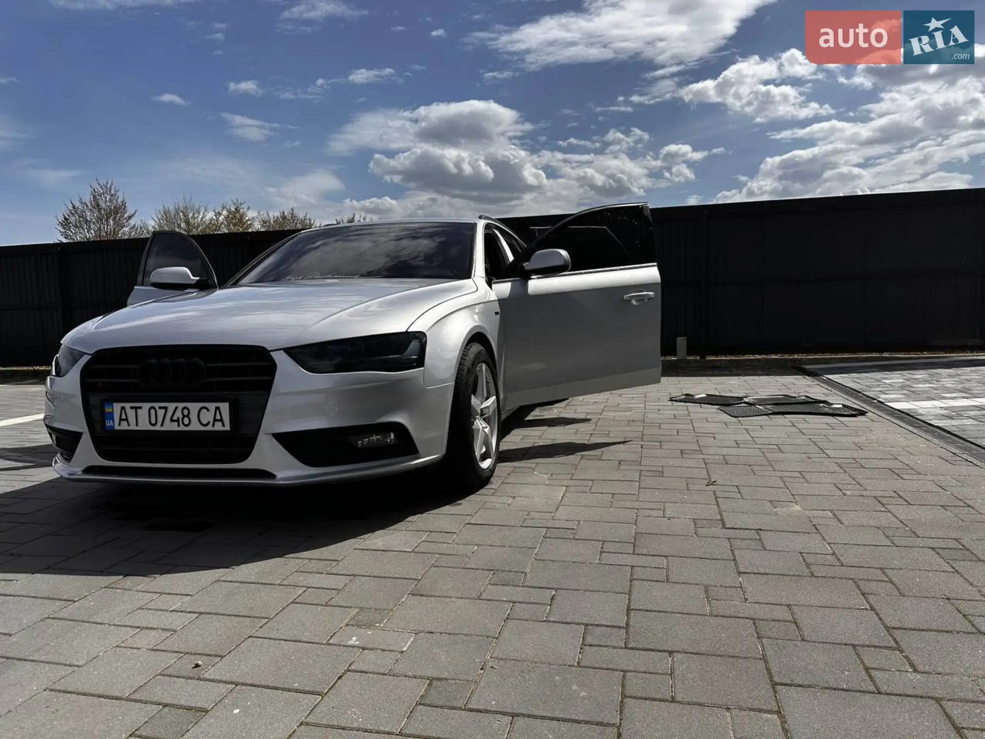 2012 Audi A4 - мініатюра 11