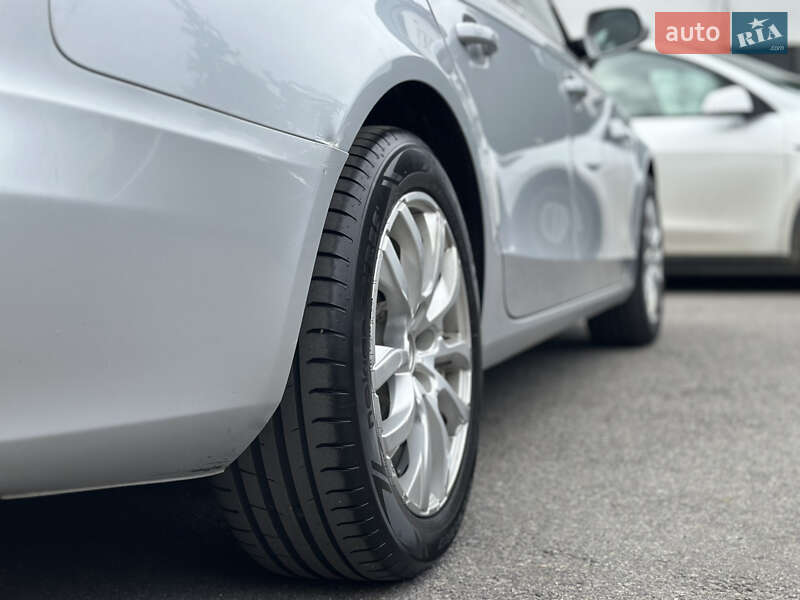 Универсал Audi A4 2011 в Киеве