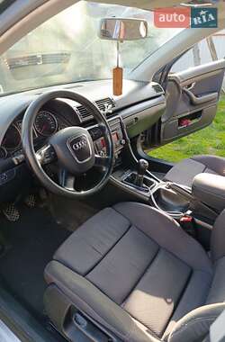 Универсал Audi A4 2006 в Яворове