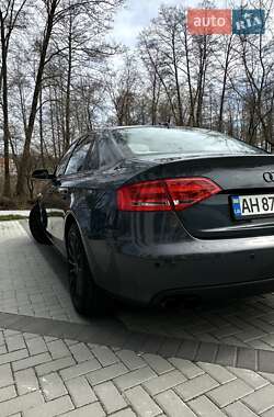 Седан Audi A4 2010 в Киеве