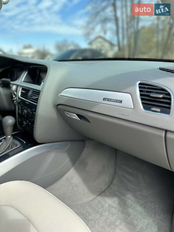 Седан Audi A4 2010 в Киеве