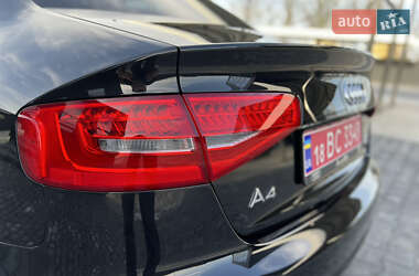 Седан Audi A4 2013 в 