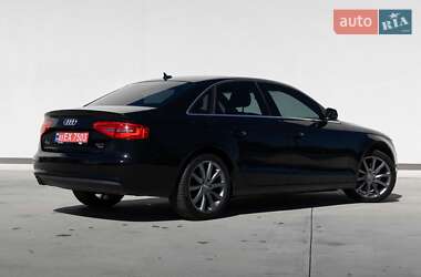 Седан Audi A4 2012 в 