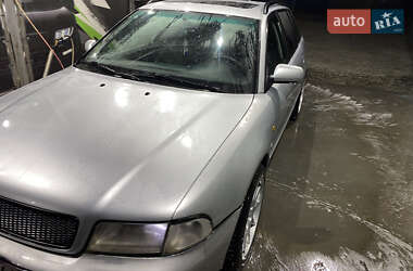 Універсал Audi A4 1997 в 