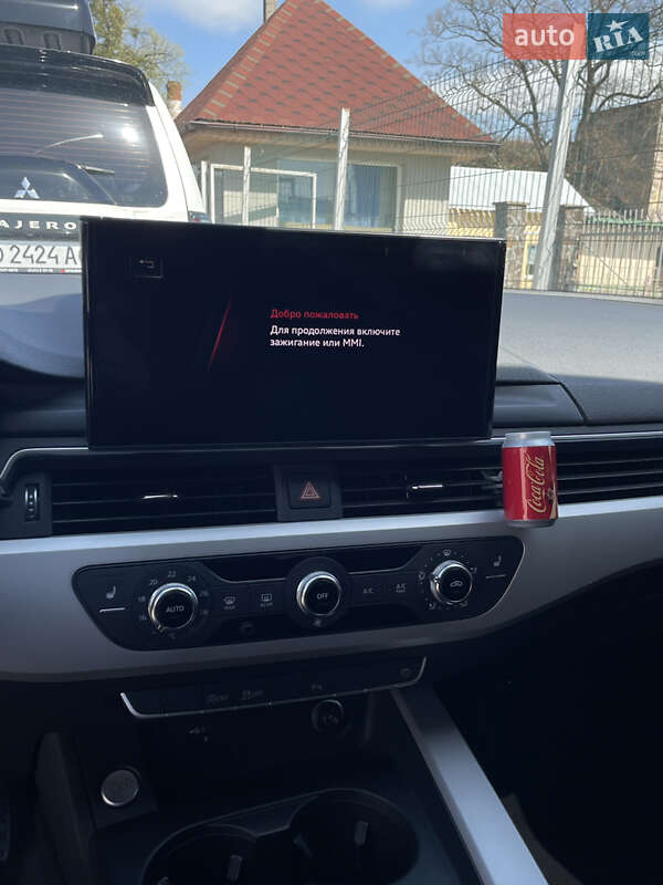Универсал Audi A4 2021 в Мукачево