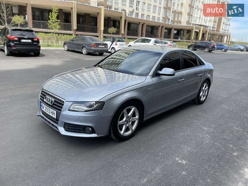 Audi A4 2011