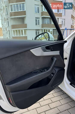 Универсал Audi A4 2016 в 