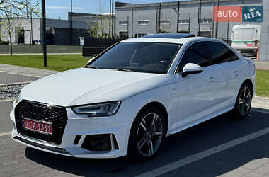 Седан Audi A4 2018 в 