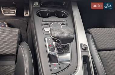 Универсал Audi A4 2016 в 