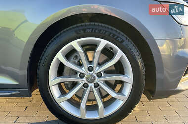 Универсал Audi A4 2016 в 